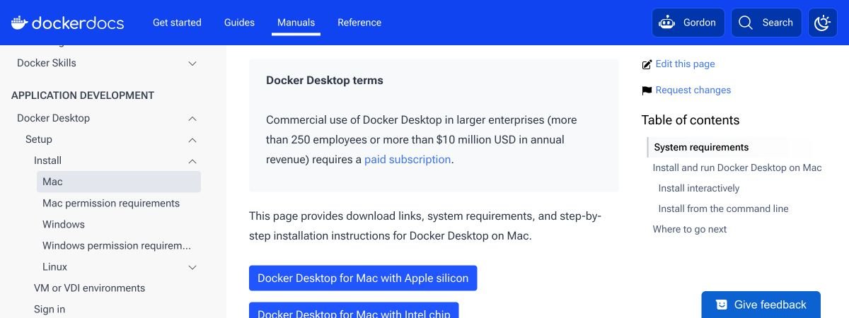 官方安裝說明頁的 Apple silicon 下載按鈕,和把 Docker 拖進「應用程式」的畫面。